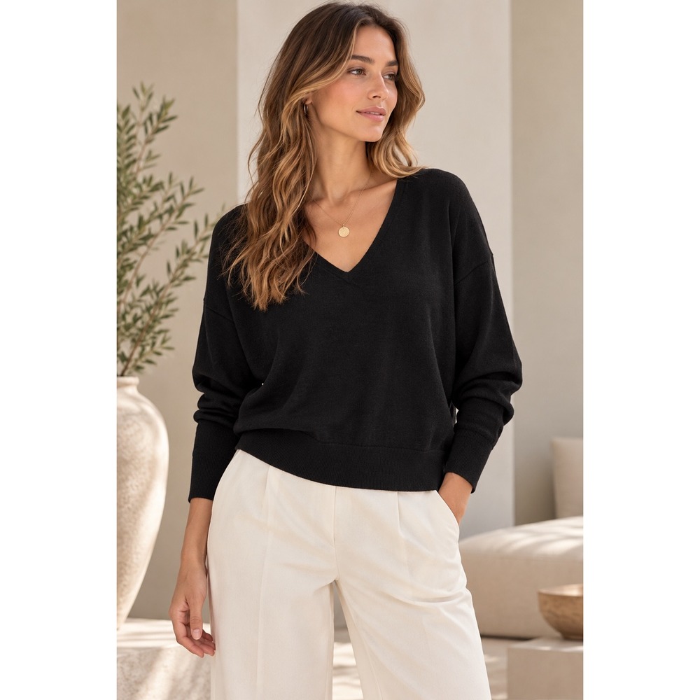 Jenni Kayne Dree V Neck Sweater Womens L Black 100% Merino Wool Dolman